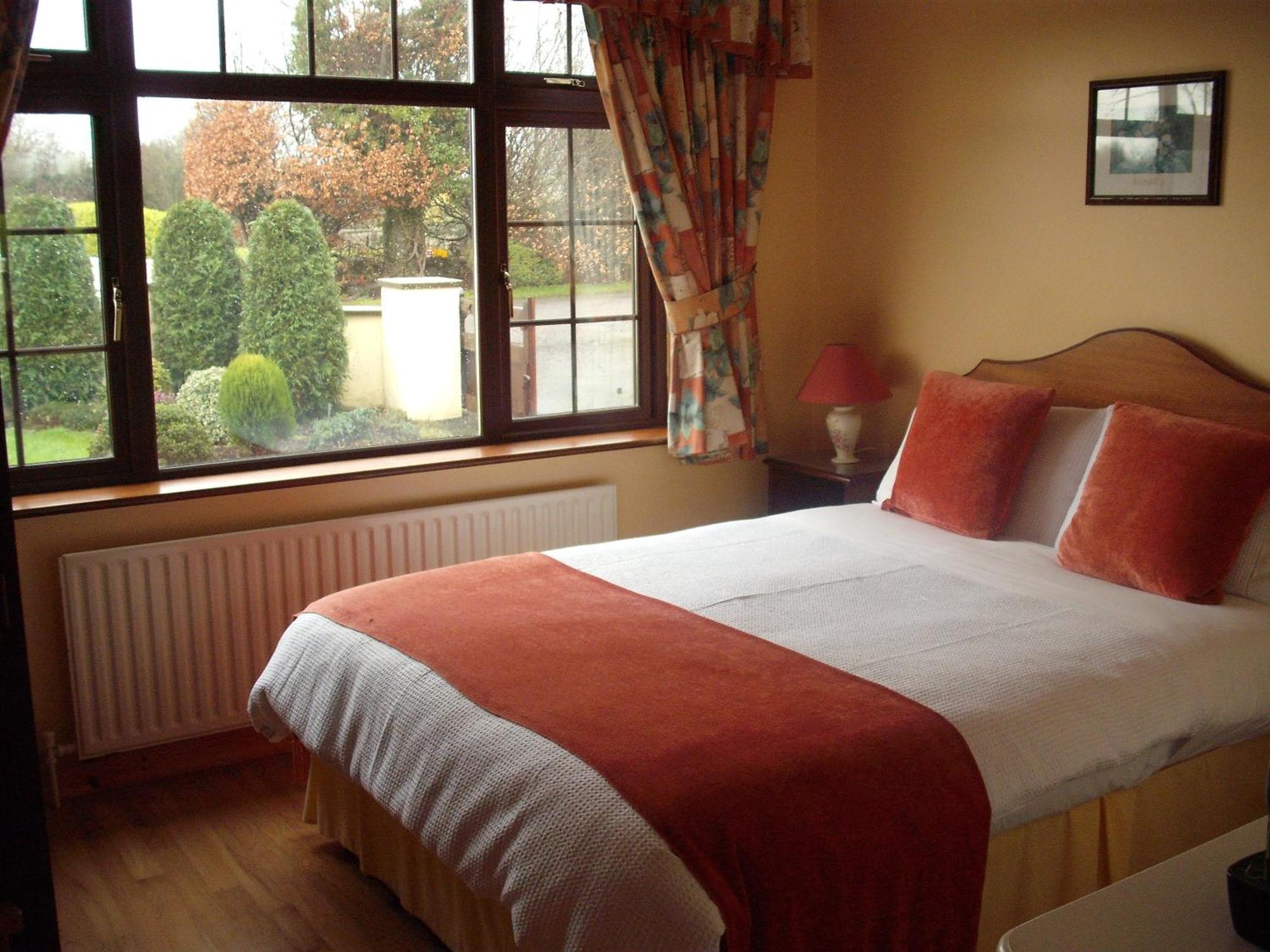 Maryville Bed And Breakfast Nenagh Exteriér fotografie